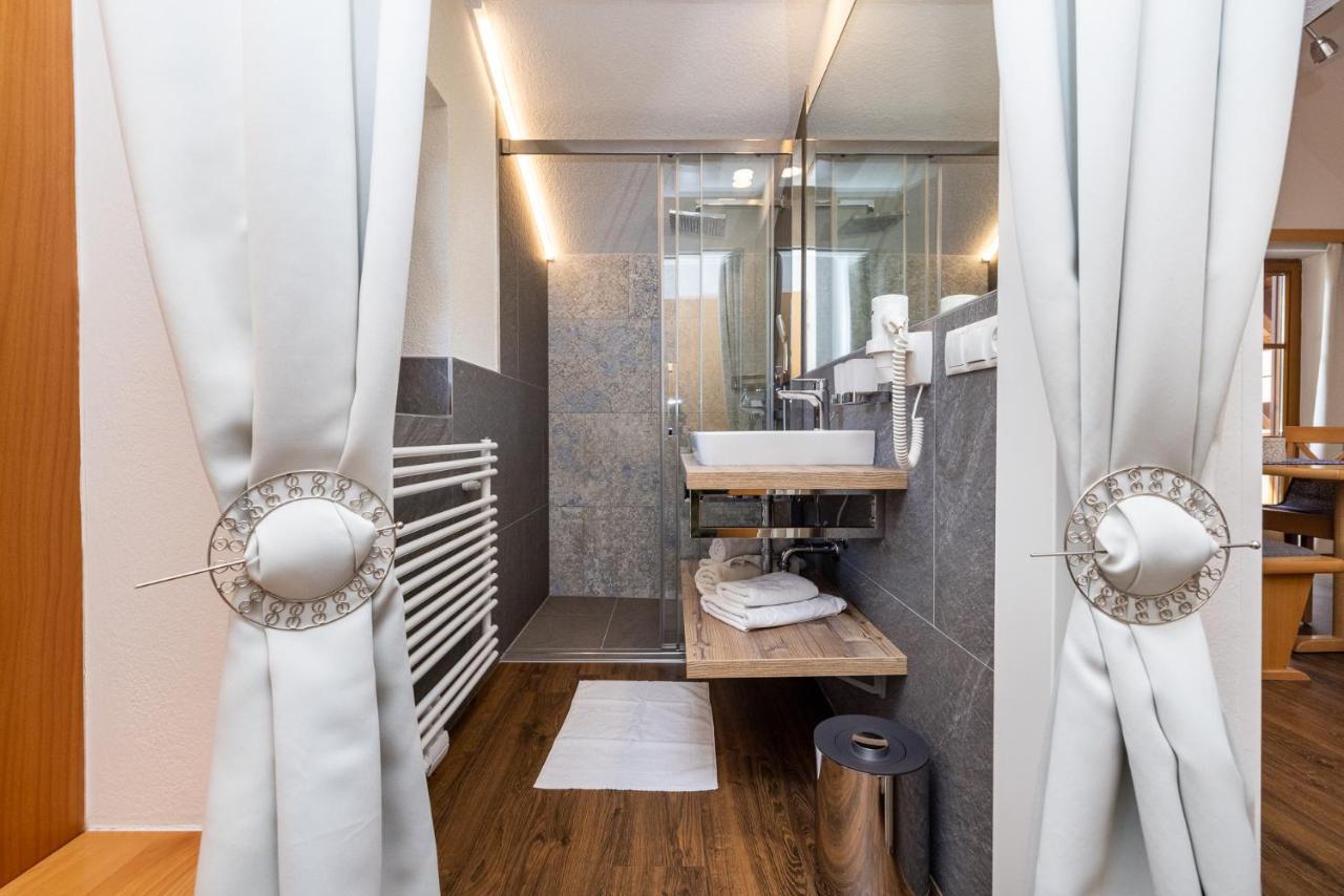Michis Aparthotel Флахау Экстерьер фото