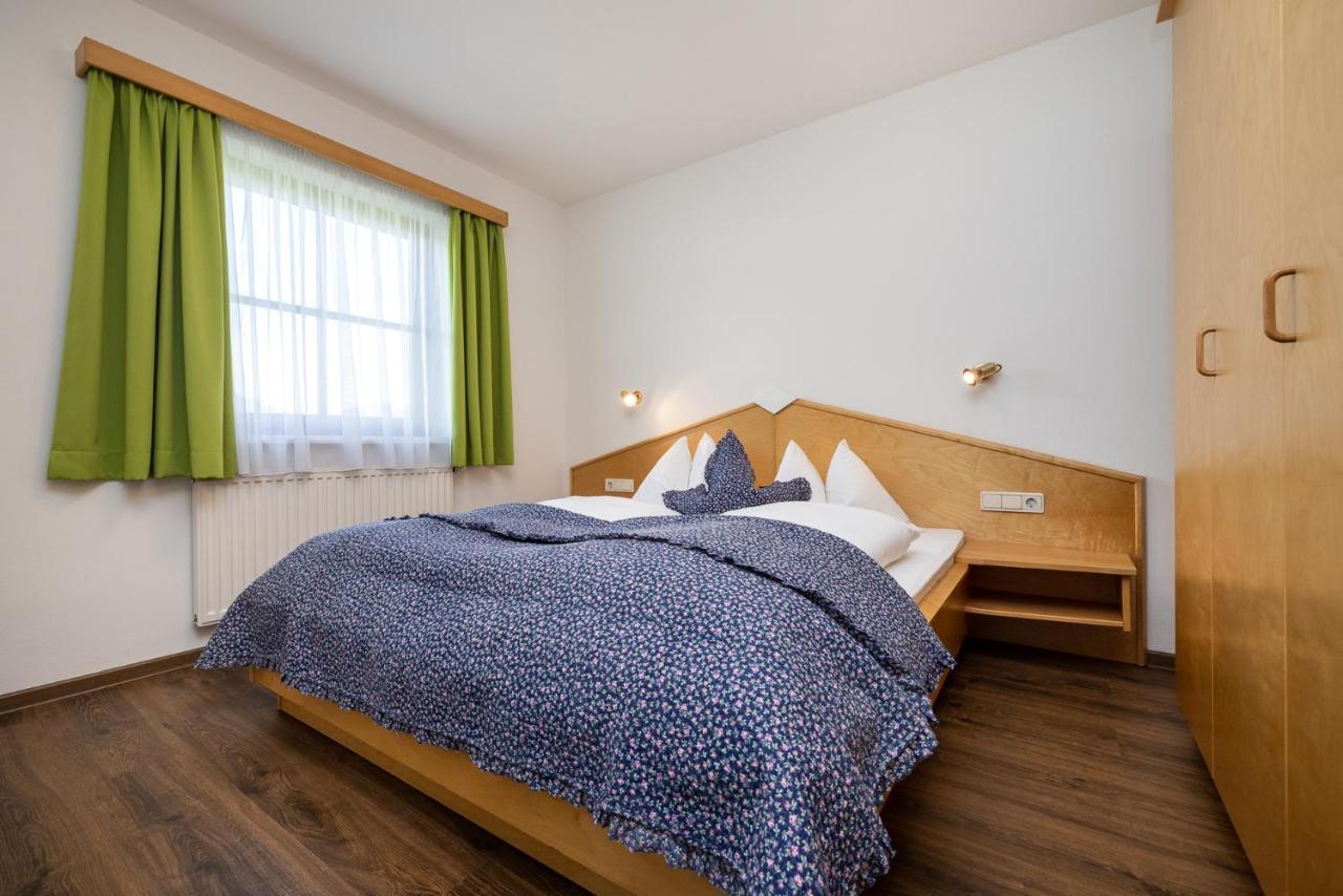 Michis Aparthotel Флахау Экстерьер фото