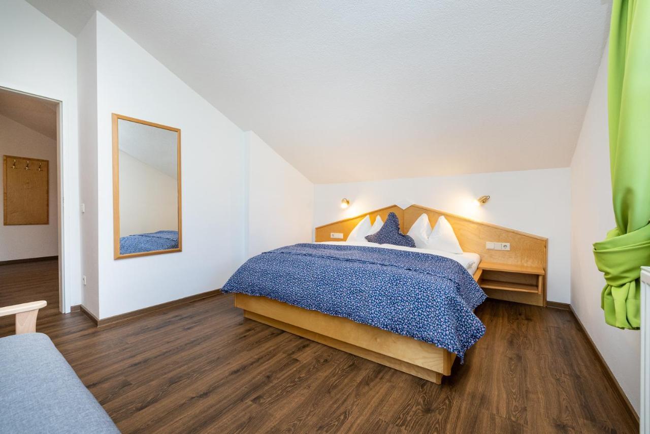Michis Aparthotel Флахау Экстерьер фото