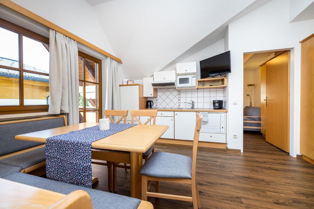 Michis Aparthotel Флахау Экстерьер фото