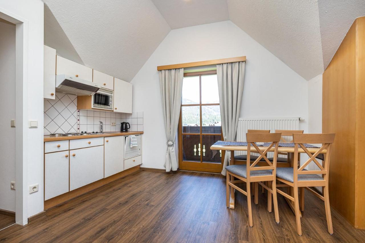 Michis Aparthotel Флахау Экстерьер фото