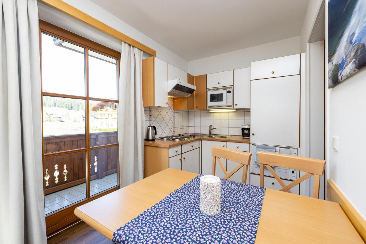 Michis Aparthotel Флахау Экстерьер фото