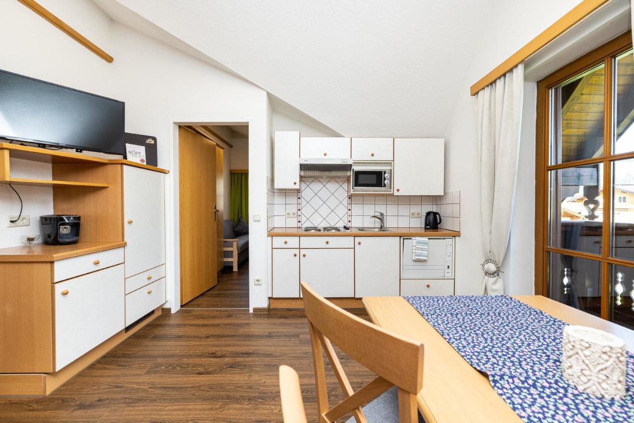 Michis Aparthotel Флахау Экстерьер фото