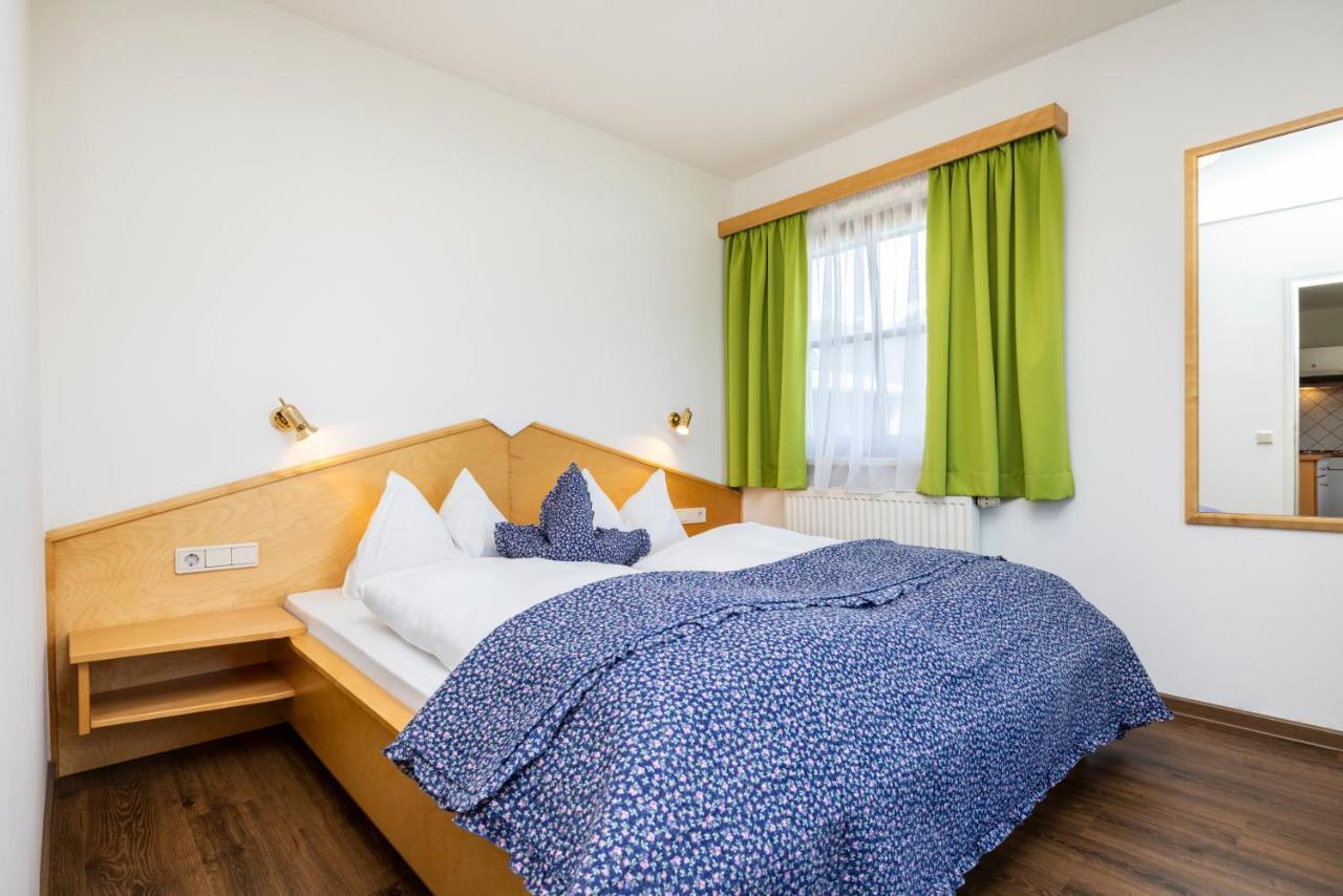 Michis Aparthotel Флахау Экстерьер фото